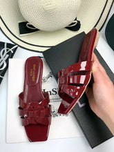 Load image into Gallery viewer, Tribute Patent Sandals