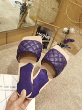 Load image into Gallery viewer, Padded Sandals