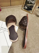 Load image into Gallery viewer, Padded Sandals