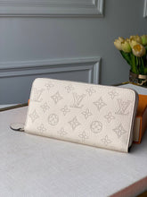 Load image into Gallery viewer, Iris Wallet