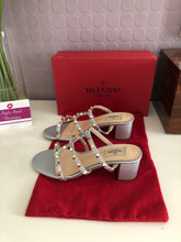 Load image into Gallery viewer, Rockstud Mules 6.5cm