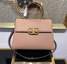Load image into Gallery viewer, V Sling Handbag