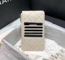 Load image into Gallery viewer, Lambskin Phone Card Purse