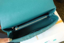 Load image into Gallery viewer, Top Handle Flap Bag