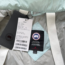 Load image into Gallery viewer, Junction Parka