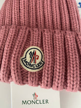 Load image into Gallery viewer, Fur Pom Hat