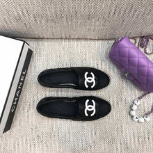 Load image into Gallery viewer, Leather Espadrilles