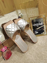 Load image into Gallery viewer, Padded Sandals