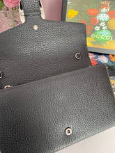 Load image into Gallery viewer, Dionysus Grained WOC