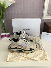 Load image into Gallery viewer, Triple S Ladies