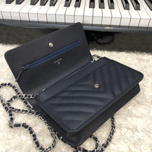 Load image into Gallery viewer, Chevron Caviar Woc