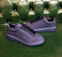 Load image into Gallery viewer, Oversized Sneaker Matte