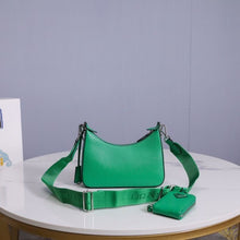 Load image into Gallery viewer, Re Edition Leather Bag