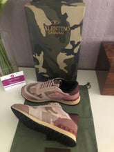 Load image into Gallery viewer, Camo Rockrunners Ladies