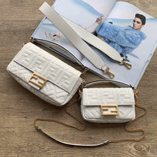 Load image into Gallery viewer, Baguette