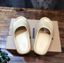 Load image into Gallery viewer, Slides