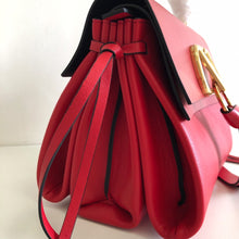 Load image into Gallery viewer, V Ring Shoulder Bag