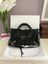 Load image into Gallery viewer, City Bag Grained