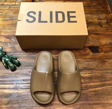 Load image into Gallery viewer, Slides