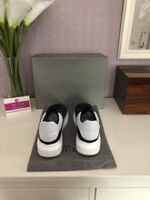 Load image into Gallery viewer, Oversized Sneaker Leather Ladies