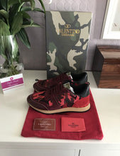 Load image into Gallery viewer, Camo Rockrunners Ladies