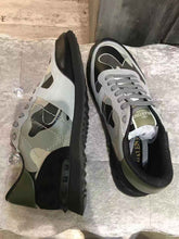 Load image into Gallery viewer, Camo Rockrunners Ladies