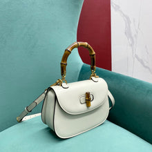 Load image into Gallery viewer, Medium Bamboo Bag