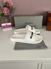 Load image into Gallery viewer, Pool Slides