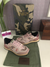 Load image into Gallery viewer, Camo Rockrunners Ladies