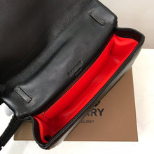 Load image into Gallery viewer, Lola Small