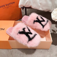 Load image into Gallery viewer, Homey Fur Slippers