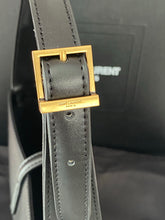 Load image into Gallery viewer, Hobo