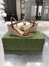 Load image into Gallery viewer, Leather Platform Espadrilles