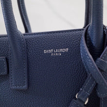 Load image into Gallery viewer, Sac De Jour Grained Leather