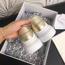 Load image into Gallery viewer, Oversized Sneaker Leather Ladies