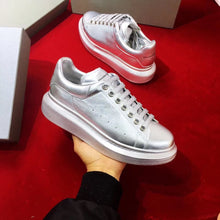 Load image into Gallery viewer, Oversized Sneaker Matte