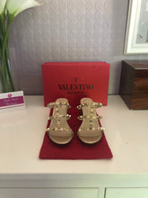 Load image into Gallery viewer, Rockstud Mules 6.5cm