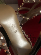 Load image into Gallery viewer, Rockstud 10cm Heels