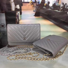 Load image into Gallery viewer, Chevron Lambskin Woc