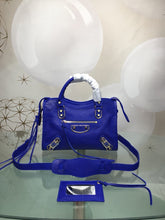 Load image into Gallery viewer, City Bag Grained