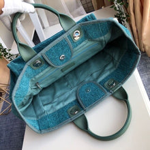 Load image into Gallery viewer, Deauville Tote