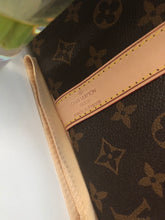 Load image into Gallery viewer, Keepall Monogram Canvas
