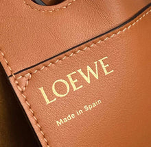 Load image into Gallery viewer, Anagram Tote