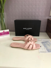 Load image into Gallery viewer, Tribute Patent Sandals