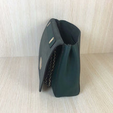 Load image into Gallery viewer, Lily