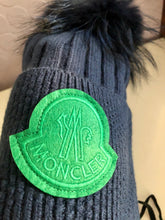 Load image into Gallery viewer, Fur Pom Hat