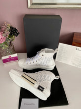 Load image into Gallery viewer, B23 Oblique High Tops