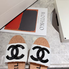 Load image into Gallery viewer, CC Sandals