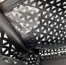 Load image into Gallery viewer, Cut Out Shopper