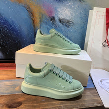 Load image into Gallery viewer, Oversized Sneaker Patent Ladies